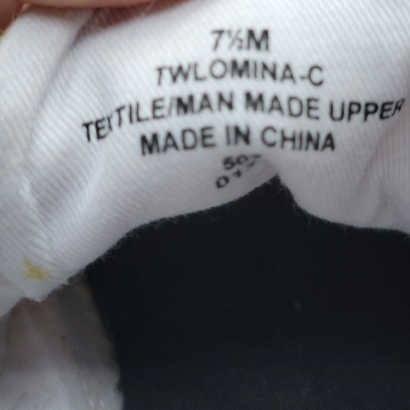 TOMMY HILFIGER CANVAS SNEAKERS - Picture 4 of 4